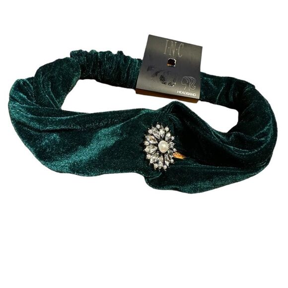 I.n.c. Silver-Tone Crystal & Imitation Pearl Flower green Velvet Turban Headband - Picture 2 of 4